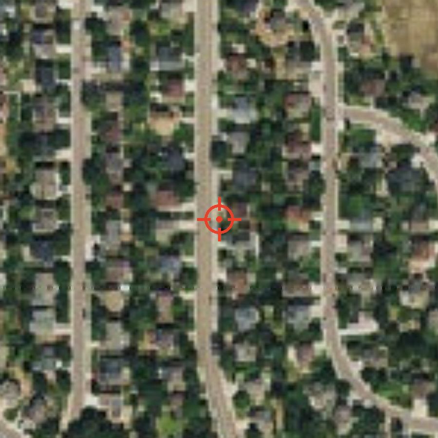 Satellite map with a crosshair at the photo location